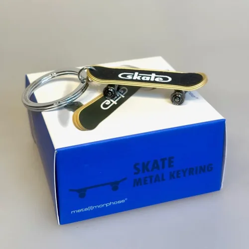 Nøglering - Skate Board , skateboard, longboard, cruise, tricks, skater, livsstil, tube, tricks, symbolsk, hipster, skateudtyr, sjov, mini, miniature, konfirmation, konfirmand, gavekort, gave, nøglering, personlig, skate, bane, biti, ribe