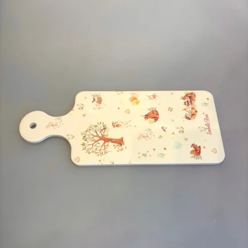 Smørebræt Porcelæn - Skovens Dyr Fest, smørebræt, skærebræt, coaster, varmebrik, servering, serveringsbræt, morgenmad, frokost, til, børn, fest, fødselsdag, skovens, dyr, bambi, bamsefar, bjørn, kanin, balloner, isabelle rose, porcelæn, pastelfarver, yndigt, sødt, lækkert, børneservice, COA6, aflangt, biti, ribe, kært, hakkebakkeskoven, poetisk, eventyr,