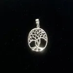 Vedhæng Sølv - Livets Træ Yggdrasil Ovalt Tredelt Stamme, yggdrasil, livets træ, livstræet, tredelt, tre, rødder, stamme, skæbnegudinder, norner, magisk, treenighed, KD, ovalt, træ, vedhæng, vikingesmykke, asketræ, aser, freja, ydun, vikinger, vikingesmykker, museumssmykke, fund, udgravninger, grav, nordiske, kopismykke, ægte, original, danefæ, dansk, historiske, smykker, sølv, sterling, biti, ribe
