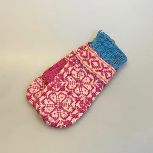 Strikkede Luffer Uld med Bomuldsfoer - Menaa Rosa, pink, rosenrød, hindbær, 1, 21607, pastel, rosa, lyserød, pastelfarvet, feminin, yndige, søde, pigevanter, damevanter, dameluffer, damevanter, vintervanter, uld, uldne, uldstrik, hjemmestrikkede, håndarbejde, håndstrikkede, med foer, forede, vindstopper, wondstopper, økologisk, bomuld, merino, bløde, varme, smarte, kvalitet, lækre, særlige, fine, flotte, moderne, nordisk, design, mønster, mønsterstrik, strikluffer, strikhandsker, strikvanter, mittens, feustlinge, vintervanter, cykel, skiferie, tilbehør, gave, gaveide, julegave, norsk, island, kradser ikke, klør ikke, behagelige, biti, ribe, vadehavet, marsken, pastelfarver,