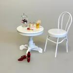 Miniature Neglelak, sæt 3 stk. 5932, negletekniker, gellak, gel, negle, make up, sminke, kosmetik, dame, kvinde, smukkesere, kosmetolog, sjov, sangskjuler, ansigtsbehandling, wellness, beauty, salon, hudpleje, sangskjuler, gavekort, symbolsk, gave, nisser, nisseting, nissedør, 1:12, miniature, småting, ting til, nisser, dukkehus, dukkehusting, biti, ribe, titanias, palads