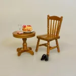 Rundt Miniature Bord Nød, valnød, brun, fod, spisebord, nissemøbler, nissehus, nissebord, nissedør, nissetilbehør, nisseting, nissen flytter ind, skala, 1:12, miniature, dukkehus, dukkehusmøbler, dukkehustilbehør, dukkehusting, ting, tilbehør, symbolsk, gave, gavekort, personlig, sang, anledning, særlig, biti, ribe,gyldenbrunt,