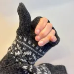 Strikkede Luffer Uld med Klap - Koks Grå, koksgrå, mørkegrå, sort, herrer, mænd, adeep, klap, muffedisse, herrevanter, strikvanter, herreluffer, strikluffer, vinter, luffer, vanter, cykle, 21747, biti, ribe, håndstrikkede, uld, økologisk, bomuld