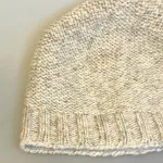 Hue Uld med Foer og Ribkant - Siddha Lys Grå, siddha, xl, 7816, 2, lys, naturfarvet, lysegrå, herrehue, til mænd, tyk, chunky, hipster, beanie, drengehue, strikhat, damehue, strikhue, strikket, håndstrikket, ren, uld, økologisk, bomuld, foret, med, foer, let varm, vindtæt, windstopper, opbuk, ribkant, unisex, tidsløs, luksuriøs, kvalitet, lækker, klassisk, ensfarvet, brun, mulvarp, flot, elegant, stilet, stilig, julegave, gave, biti, ribe, vadehavet,