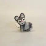 Nøglering med Filtet Kat, kat, katte, kattenøglering, filtkat, filtet, filetde, uldfilt, nøglering, katteting, ting med katte, ketteejer, gave, gaveide, julegave, lille særlig, personlig, speciel, biti, ribe,