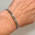 Sølv Armbånd - Kraftig Flettet, enkel, bl, blt, sa, flad, herre, dame, pige, armbånd, armring, vikingesmykke, vikingearmbånd, ægte, ren, sølv, sterling, 925, sølvarmbånd, gave, konfirmand, konfirmationsgave, gaveide, sølvbryllup, biti, ribe, museumssmykker, fund, kopi,