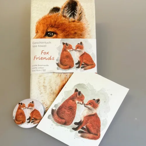 Viskestykke Bomuld med Tryk - Ræveunger, ræve, hvalpe, fox friends, ræveunge, rød, fox, mikkel, maluu, dyr, natur, vilde, dansk, fauna, akvarel, smukt, lækkr, kvalitet, gave, gaveide, praktisk, nyttig, sød, køkken, ting, tekstiler, moderne, biti, ribe