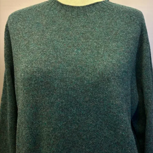 Harley of Scotland - Dame Pullover Superfine Lambswool Lugano, damestrik, damesweater, damepullover, grøn, petrol, petroleumsgrøn, elegant, cashmere, superfine, ekstra, blød, luksuriøs, kvalitet, angora, smørblød, kort, dame, model, klædelig, holdbar, klassisk, smagfuld, underspillet, skøn, kradser ikke, ensfarvet, meleret, farvespil, skotsk, skotlnd, strik, tynd, lun, indendørs, strik, trøje, sweater, pullover, rund hals, smart, sporty, posh, design, biti, ribe,