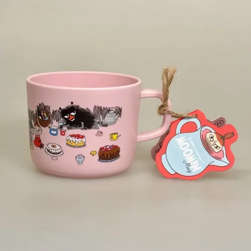 Mumi Kop - Mumi Familien Rosa, lyserød, mumi, familien, munifar, mumimor, snorkfrøkenen, lille my, kage, fødselsdag, filifjonke, hank, sød, fin, praktisk, lækker, gave, gaveide, børnekop, baby, shower, dåbsgave, rätt start, miljøgodkendt, fødevaregodkendt, sikker, biti, ribe