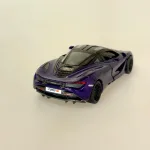 Modelbil Mclaren 720S Racer Midnatsblå, lilla, violet, mørkeblå, metallic, spider, formel 1, formel one, tacer, butterfly, døre, gti, old timer, old school, cool, hurtig, racer, racerbil, sportsvogn, benzin, fast car, modelbil, samler, mekaniker, kørekort, 18 år, symbolsk gave, gaveide, tillykke, drengerøv, drengebil, kontor, ungdom, biti, ribe, legendarisk, flot, sej, racerkører, le mans,
