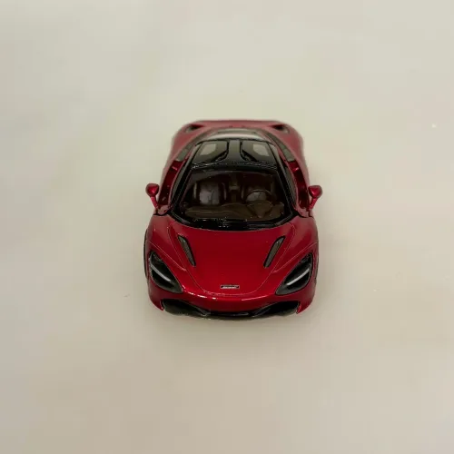 Modelbil Mclaren 720S Racer Rød, spider, formel 1, formel one, tacer, butterfly, døre, gti, old timer, old school, cool, hurtig, racer, racerbil, sportsvogn, benzin, fast car, modelbil, samler, mekaniker, kørekort, 18 år, symbolsk gave, gaveide, tillykke, drengerøv, drengebil, kontor, ungdom, biti, ribe, legendarisk, flot, sej, racerkører, le mans,