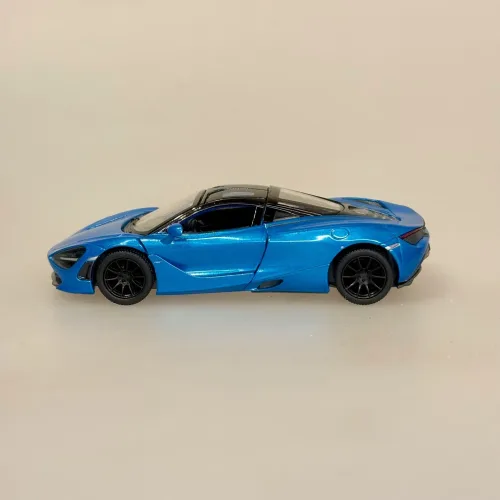 Modelbil Mclaren 720S Racer Turkis, metallic, spider, formel 1, formel one, tacer, butterfly, døre, gti, old timer, old school, cool, hurtig, racer, racerbil, sportsvogn, benzin, fast car, modelbil, samler, mekaniker, kørekort, 18 år, symbolsk gave, gaveide, tillykke, drengerøv, drengebil, kontor, ungdom, biti, ribe, legendarisk, flot, sej, racerkører, le mans,