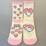 Strømper Sport - Mumi i Hjerte, ribsokker, sportssokker, sportsstrømper, ankelsokker, bomuld, bomuldssokker, hjerter, feminint, tøset, cute, love, rosa, pink, babypink, lyssrød, rosa, hjerter, kærlighed, pigesokker, pige, dame, girly, mumitroldene, moomin, mumidalen, strømper, sokker, sommersokker, dame, damesokker, pigestrømper, sneakers, sneaker strømper, tegneserie, cartoon, sjove, søde, glade, kvalitet, god, lækker, holdbare, sokker, strømper, bomuld, bomuldsstrømper, bomuldssokker, sjove, motiv, kulørte, farverige, humoristiske, mumisokker, mumistrømper,, økologisk, holdbare, gave, gaveide, fan, stærk, sej, forbillede, konfirmationsgave, konfirmand, gaveide, gave, biti, ribe, nordic boddies,