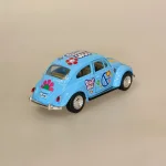 VW Folkevogn Bobbel Classic - Peace Lyseblå, pastelblå, babyblå, blå, 1967, peace, love, harmony, hippie, flower, power, 1967, 1960'erne, sixties, peacetegn, blomster, lysegul, pastelgul, 12233, Bil metal, volkswagen, VW, folkevogn, nedgroet negl, asfaltboble, asfaltbobbel, klassisk, folkevogn, folkevognsbobbel, folkevognsboble, bobbel, bobble, boble, , modelbil, model, kopi, samlere, biti, ribe, sixseven, 67
