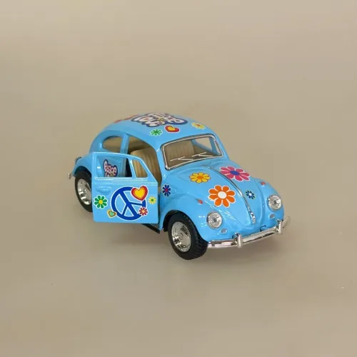 VW Folkevogn Bobbel Classic - Peace Lyseblå, pastelblå, babyblå, blå, 1967, peace, love, harmony, hippie, flower, power, 1967, 1960'erne, sixties, peacetegn, blomster, lysegul, pastelgul, 12233, Bil metal, volkswagen, VW, folkevogn, nedgroet negl, asfaltboble, asfaltbobbel, klassisk, folkevogn, folkevognsbobbel, folkevognsboble, bobbel, bobble, boble, , modelbil, model, kopi, samlere, biti, ribe, sixseven, 67