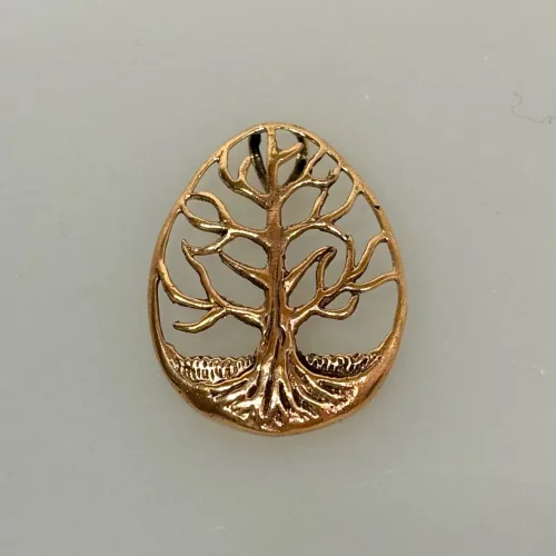 Vedhæng Bronze - Livets Træ Yggdrasil Dråbeformet, np, 05-328-5, ovalt, dråbe, stort, gylden, kobber, dråbe, som et strejf af en dråbe, ,Vikinge vedhæng sølv - Livets træ Yggdrasil lille oval, Vikinge Vedhæng sølv - Livets træ Yggdrasil, vikingesmykker, vikingsmykker, livstræet, ask, ygdrasil, yggdrassil, asatro, sølvvedhæng, sølvsmykke, kædevedhæng, freja, nordisk mytologi, asgård, udgård, midgård, museumssmykker, museums smykker, kopi smykker, fund, kopier af fund, ribe, biti,