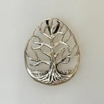 Vedhæng Sølv - Livets Træ Yggdrasil Dråbeformet, ægte, ren, sølv, sølvvedhæng, np, 06-328-5, ovalt, dråbe, stort, gylden, kobber, dråbe, som et strejf af en dråbe, ,Vikinge vedhæng sølv - Livets træ Yggdrasil lille oval, Vikinge Vedhæng sølv - Livets træ Yggdrasil, vikingesmykker, vikingsmykker, livstræet, ask, ygdrasil, yggdrassil, asatro, sølvvedhæng, sølvsmykke, kædevedhæng, freja, nordisk mytologi, asgård, udgård, midgård, museumssmykker, museums smykker, kopi smykker, fund, kopier af fund, ribe, biti,