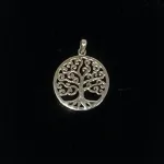 Vedhæng i Sølv - Livets Træ Yggdrasil med Snirklet Krone M, Vikingevedhæng i sølv - Livets træ Yggdrasil med snirklet krone - flad, Vikingevedhæng i sølv - Livets træ Yggdrasil med snirklet krone - flad, livstræ, livstræet, feminint, smukt, enkelt, stilligt, originalt, ægte, sterling sølv, sølv, sølvsmykke, vikingesmykker, vikinger, vikingesmykke, vikingevedhæng, vikingetid, nordiske guder, nordisk tro, mytologi, aser, asatro, asettro, museumssmykker, museums, smykker, fund, kopismykke, kopismykker, biti, ribe, ansgar, dagmar, vadehavet, ældste, middelalder