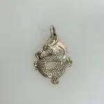 Vikingevedhæng i Sølv - Drage Snoet som S. kd, 56061, s-formet, let, kløer, arrig, sølvvedhæng, mytologi, magisk, væsen, eventyr, asgård, udgård, midgård, thor, rollespil, fabeldyr,