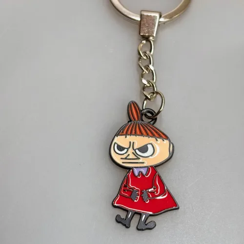 Nøglering - Lille My, little, my, moomin, lmy123E, nøglering, rød, sur, arrig, hidsig, metalnøglering, emalje, emaljeret, kvalitet, lækker, taskepynt, gave, gaveide, konfirmation, konfirmand, mumiting, mumidalen, moomin, biti, ribe