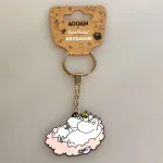 Nøglering - Mumi & Snorkfrøkenen på Lyserød Sky, kærlighed, moomin123D, rosa, lyserød, sød, cute, kærester, love, metalnøglering, emalje, emaljeret, kvalitet, lækker, taskepynt, gave, gaveide, konfirmation, konfirmand, mumiting, mumidalen, moomin, biti, ribe