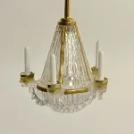 Miniature Krystal Lysekrone Lille, krystallyskrone, krystal, loftslampe, plafond, pendel, miniature, tre, arme, lysekrone, smart, batteri, ledningsfri, standerlampe, gulvlampe, retro, symbolsk, gave, lampe i gave, gavekort, lampekøb, miniature, 1:12, dukkehus, tilbehør, ting til, dukkehuset, lamper, belysning, batteri, nisser, nissehus, nissebo, nissedør, hygge, julekrybbe, julelandskab, mini, lamper, biti, ribe