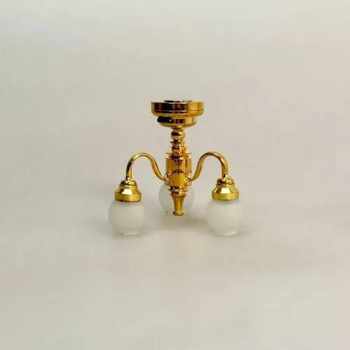 Miniature Loftslampe Trearmet Messing med Opalglas, loftslampe, plafond, pendel, miniature, tre, arme, lysekrone, smart, batteri, ledningsfri, standerlampe, gulvlampe, retro, symbolsk, gave, lampe i gave, gavekort, lampekøb, miniature, 1:12, dukkehus, tilbehør, ting til, dukkehuset, lamper, belysning, batteri, nisser, nissehus, nissebo, nissedør, hygge, julekrybbe, julelandskab, mini, lamper, biti, ribe
