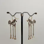 Bronze Vikingeøreringe - Odins Hest Sleipner Kæder, 239-5, lange, bronze, gylden, kobber, Odins Hest Sleipner Flet, hest, slejpner, sleipner, sleipnir, odins, otte ben, ottebenet, hurtig, magisk, vikingesmykker, vikinge, vikingeøreringe, keltisk flet, runde, gyldne, bronze, fund, kopi, ægte, original, fabeldyr, aser, asatro, mytologi, gamle, guder, danmark, dansk, danefæ, biti, ribe,