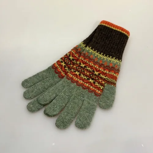 Eribé Strikkede Fingervanter Grøn Rust Brun, braemar, bræmer, bræmar, oakley, efterrsfarver, varme, brændte, nuancer, strikvanter, strikkede, strikhandsker, tynde, varme, ren, uld, uldne, mønster, mønsterstrikkede, skotske, skotland, eribe, smukke, særlige, kvalitet, flotte, lækre, uldhandsker, alloa, gloves, winter, vinterhandsker, praktiske, elegante, gave, gaveide, accessoires, tilbehør, handsker, vanter, brune, sorte, grå, dæmpede, diskrete, klassiske, biti, ribe