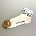Strømper Sport Footies - Mumi Koldbøtter, Moomin34B, kort, skaft, footies, sneakerstrømper, sneaker, strømper, sokker, hvide, pastelfarver, miami, california, beach, pastel, farver, soft, retro, 80'erne, vibes, strand, snorkfrøkenen, lucky, socks, retro, farver, sjove, herlige, humoristiske, gave, gaveide, camping, outdoor, life, hike, sportssokker, sportsstrømper, ankelsokker, bomuld, bomuldssokker, feminint, tøset, cute, love, rosa, pink, babypink, lyssrød, rosa, kærlighed, pigesokker, pige, dame, girly, mumitroldene, moomin, mumidalen, strømper, sokker, sommersokker, dame, damesokker, pigestrømper, sneakers, sneaker strømper, tegneserie, cartoon, sjove, søde, glade, kvalitet, god, lækker, holdbare, sokker, strømper, bomuld, bomuldsstrømper, bomuldssokker, sjove, motiv, kulørte, farverige, humoristiske, mumisokker, mumistrømper,, økologisk, holdbare, gave, gaveide, fan, stærk, sej, forbillede, konfirmationsgave, konfirmand, gaveide, gave, biti, ribe, nordic boddies,