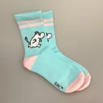 Strømper Sport - Mumi Running, løbe, jogging, turkis, pastelfarver, miami, california, beach, pastel, farver, soft, retro, 80'erne, vibes, strand, snorkfrøkenen, lucky, socks, retro, farver, sjove, herlige, humoristiske, gave, gaveide, camping, outdoor, life, hike, sportssokker, sportsstrømper, ankelsokker, bomuld, bomuldssokker, feminint, tøset, cute, love, rosa, pink, babypink, lyssrød, rosa, kærlighed, pigesokker, pige, dame, girly, mumitroldene, moomin, mumidalen, strømper, sokker, sommersokker, dame, damesokker, pigestrømper, sneakers, sneaker strømper, tegneserie, cartoon, sjove, søde, glade, kvalitet, god, lækker, holdbare, sokker, strømper, bomuld, bomuldsstrømper, bomuldssokker, sjove, motiv, kulørte, farverige, humoristiske, mumisokker, mumistrømper,, økologisk, holdbare, gave, gaveide, fan, stærk, sej, forbillede, konfirmationsgave, konfirmand, gaveide, gave, biti, ribe, nordic boddies,