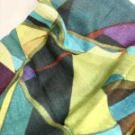 Tørklæde Let Vævet Merino - Mosaik, klare, mættede, farver, raven, merinould, blødt, let, tyndt, lunt, klassisk, lækkert, kvalitet, vævet, tryk, mønster, elegant, lady, eksklusivt, rund, fødselsdag, efterår, vinter, acvessoires, tilbehør, stola, sjal, uldent, ren, naturmateriale, high end, moderne, smukt, design, kunst, biti, ribe, fødselsdagsgave, jubilæum, gaveide, svigermor, mor, ældre, smart,