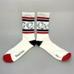 Strømper Sport - Mumi Koldbøtter Blå Rød, herresokker, herrestørrelse, store, størrelser, 40-45, farver, soft, retro, 80'erne, vibes, strand, snorkfrøkenen, lucky, socks, retro, farver, sjove, herlige, humoristiske, gave, gaveide, camping, outdoor, life, hike, sportssokker, sportsstrømper, ankelsokker, bomuld, bomuldssokker, feminint, tøset, cute, love, rosa, pink, babypink, lyssrød, rosa, kærlighed, pigesokker, pige, dame, girly, mumitroldene, moomin, mumidalen, strømper, sokker, sommersokker, dame, damesokker, pigestrømper, sneakers, sneaker strømper, tegneserie, cartoon, sjove, søde, glade, kvalitet, god, lækker, holdbare, sokker, strømper, bomuld, bomuldsstrømper, bomuldssokker, sjove, motiv, kulørte, farverige, humoristiske, mumisokker, mumistrømper,, økologisk, holdbare, gave, gaveide, fan, stærk, sej, forbillede, konfirmationsgave, konfirmand, gaveide, gave, biti, ribe, nordic boddies,tennissokker, tenisstrømper