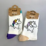 Strømper Sport - Mumi på Vandretur Pastel, moomin29E, pastelfarver, lyse, feminine, yndige, søde, pige, pigesokker, tennissokker, mumi, moomin, Strømper Sport - Mumi på Vandretur, rejse, rygsæk, jordomrejse, dannelsesrejse, lucky, socks, retro, farver, sjove, herlige, humoristiske, gave, gaveide, camping, outdoor, life, hike, sportssokker, sportsstrømper, ankelsokker, bomuld, bomuldssokker, hjerter, feminint, tøset, cute, love, rosa, pink, babypink, lyssrød, rosa, hjerter, kærlighed, pigesokker, pige, dame, girly, mumitroldene, moomin, mumidalen, strømper, sokker, sommersokker, dame, damesokker, pigestrømper, sneakers, sneaker strømper, tegneserie, cartoon, sjove, søde, glade, kvalitet, god, lækker, holdbare, sokker, strømper, bomuld, bomuldsstrømper, bomuldssokker, sjove, motiv, kulørte, farverige, humoristiske, mumisokker, mumistrømper,, økologisk, holdbare, gave, gaveide, fan, stærk, sej, forbillede, konfirmationsgave, konfirmand, gaveide, gave, biti, ribe, nordic boddies,