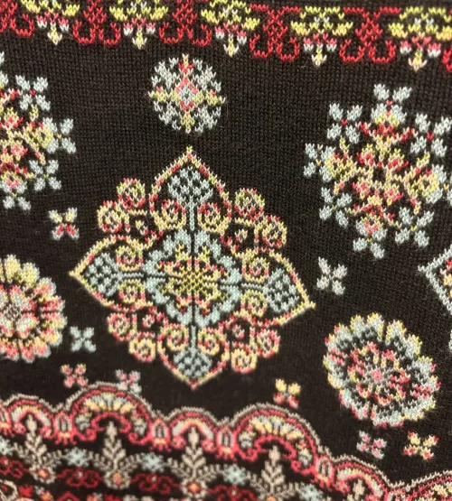 Dunque Fintstrikket Pullover - Øko Bomuld Sort Multi, øko, økologisk, bio, gotts, bomuldspullover, bomuldsbluse, bomuldsstrik, fintstrikket, let, blød, tradition, alternativ til uld, vinter, hele året, pullover, damepullover, smuk, særlig, mosaik, mønster, biti, ribe,