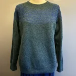 Harley of Scotland - Færø Pullover Super Soft Petrol Blå, petroleumsgrøn, petrol, grøn, blå, meleret, noss, lugano, super, soft, blød, cashmere, blå, beige, lys, silkeblød, lun, luksus, lækker, kvalitet, færø, færømønster, fintstrikket, sweater, tynd, let, lun, efterår, sensommer, biti, skotsk, skotland, uld, ren, lammeuld, pullover, strik, strikpullover, trøje, indendørs, efterårsstrik, let,