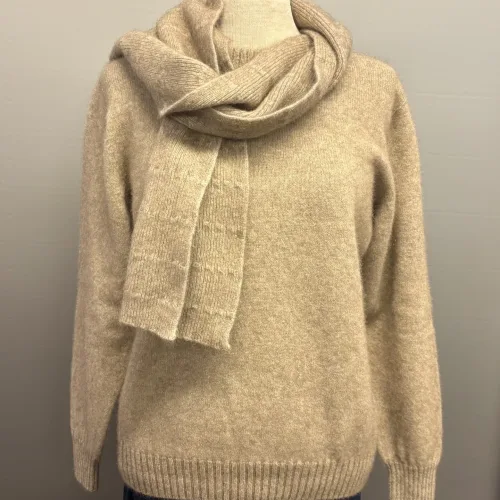 Possum Tørklæde - Oyster Beige, Possum Dame Pullover - Noa Oyster, beige, lys, sandfarvet, meleret, ensfarvet, noa, moderne, klædelig, smart, cropped, super, soft, blød, vamset, varm, eksklusiv, luksus, luksuriøs, ekstravagant, kvalitet, underspillet, strik, opossum, possum, new zealand, noble wilde, damestrik, striktrøje, sweater, let, lun, yndlings, strikbluse, vinter, efterår, comfy, biti, ribe, uld, ulden, uldstrik, uldtrøje, uldsweater, gave, gaveide, julegave, halsørklæde, nordisk, design, stiligt, stilfuldt, klassisk, enkelt, mono