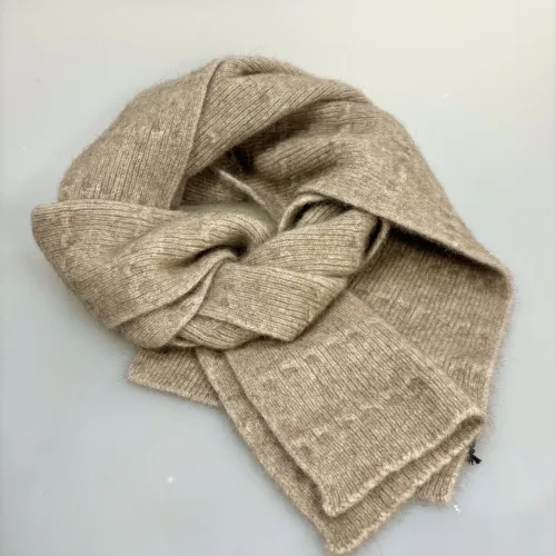 Possum Tørklæde - Oyster Beige, unisex, herre, dame, mænd, damer, ensfarvet, beige, sandy, sandfarvet, varmt, kradser ikke, super, soft, cashmere, opossum, merino, uld, silke, vamset, ren, natur, materialer, uldent, 100%, nobelt, elegant, klassisk, ekstravagant, eksklusivt, lækkert, kvalitet, tidløst, moderne, design, smart, luksus, stiligt, stil, stilfuldt, perfekt, gave, gaveide, julegave, tilbehør, strikket, strik, varmt, efterår, vinter, tilbehør, cool, noble wilde, new zealand, biti, ribe, vadehavet, design, nordisk, dansk