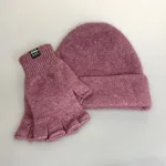 Strikkede Vanter med Åbne Fingre Possum - Mauve, syren, rosa, lilla, lyslilla, gammelrosa, rosenrød, possum, opossum, merino, silke, wild, new zealand, muffedisser, pulsvarmere, korte, indendørs, åbne fingre, mobilhandsker, mobilvanter, lækre, luksus, lyseblå, jeansblå, smarte, kvalitet, bæredygtig, miljø, holdbare, naturlige, biti, ribe, vanter, fingerhandsker, fingerfri,
